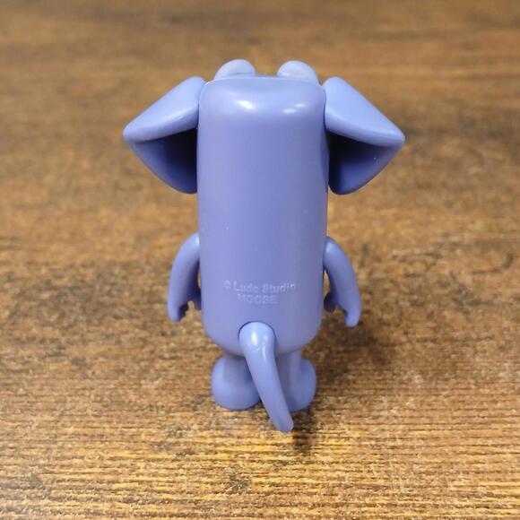 Disney Bluey Jean Luc Purple Dog Poseable 2.5" Figure Poseable Rare - Picture 2 of 6